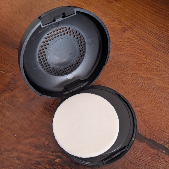 MAC Studio Fix Powder Plus Foundation - Picture 4 of 4